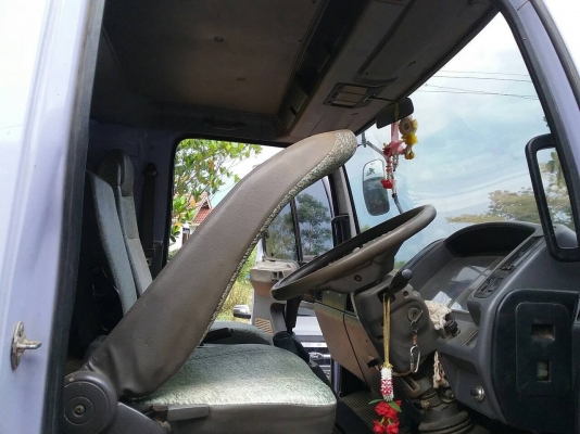 ขาย6ล้อHINO FC4J ปี43 เครื่อง140แรง กระบะดั้มสามมิตร