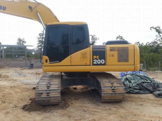 Komatsu PC200-7 ไมล์ชม.4,000 สภาพสวยค่ะ
