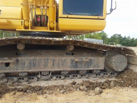 Komatsu PC200-7 ไมล์ชม.4,000 สภาพสวยค่ะ