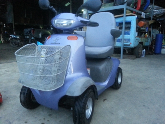 ขายรถไฟฟ้า 4ล้อ Toyota  นำเข้าจากประเทศญี่ปุ่น