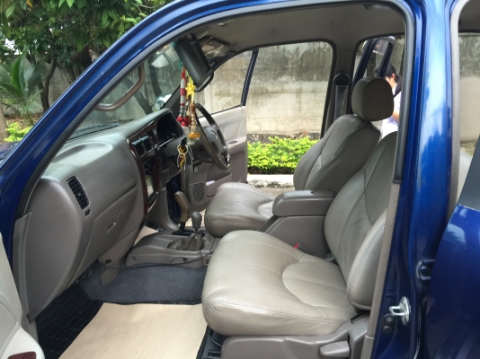 เจ้าของขายเอง Sport Rider ปี 03 1UZ ขับ4WD LPGหัวฉีด รถสวยสีเต็ม สภาพพร้อมใช้ เจ้าของขายเอง Sport Rider ปี 03 1UZ ขับ4WD LPGหัวฉีด รถสวยสีเต็ม สภาพพร้อมใช้