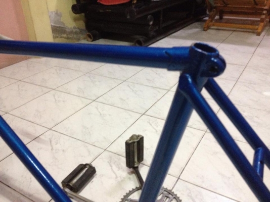 ขายอะไหล่จักรยานวินเทจ โครงmiki ยาว22นิ้ว สูง21นิ้ว จานปัน ให้หมดเลยตามรูปราคา2500บาท โทร0924462525โส กทม