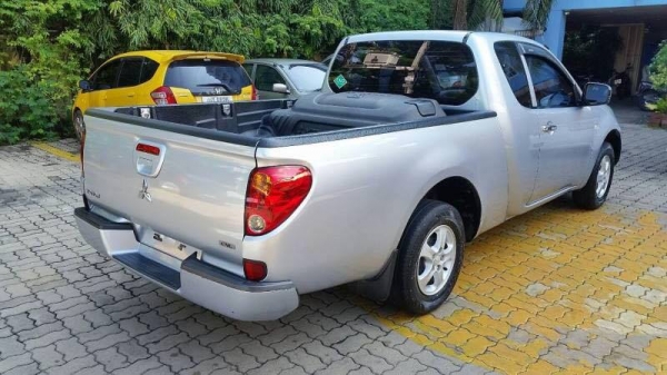 กระบะ MITSUBISHI TRITON CAB CNG ปี2011 แท้เครื่องยนต์เบนซิน 2400CC