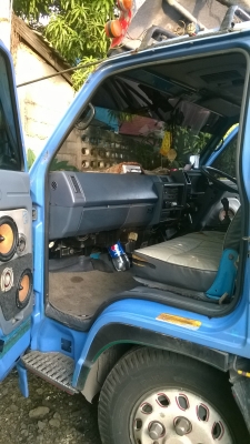 ขายรถ6ล้อ100แรง