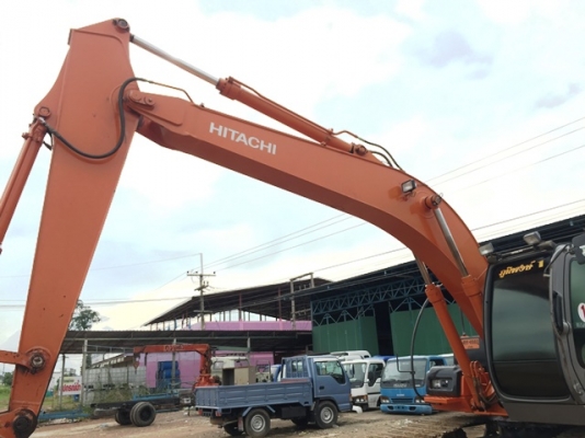 แสงฟ้าเต๊นท์รถ/// ขายรถแม็คโค HITACHI-ZX200 พร้อมทะเบียน ใช้งาน 8935 ช.ม ปี56 แสงฟ้าเต๊นท์รถ/// ขายรถแม็คโค HITACHI-ZX200 พร้อมทะเบียน ใช้งาน 8935 ช.ม ปี56