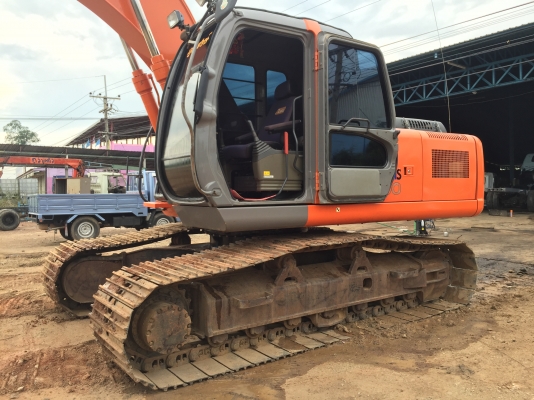 แสงฟ้าเต๊นท์รถ/// ขายรถแม็คโค HITACHI-ZX200 พร้อมทะเบียน ใช้งาน 8935 ช.ม ปี56 แสงฟ้าเต๊นท์รถ/// ขายรถแม็คโค HITACHI-ZX200 พร้อมทะเบียน ใช้งาน 8935 ช.ม ปี56