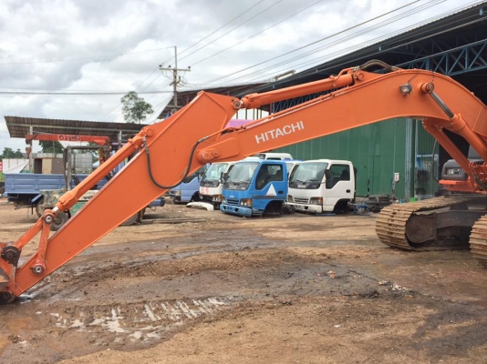 แสงฟ้าเต๊นท์รถ/// ขายรถแม็คโค HITACHI-ZX200 พร้อมทะเบียน ใช้งาน 8935 ช.ม ปี56 แสงฟ้าเต๊นท์รถ/// ขายรถแม็คโค HITACHI-ZX200 พร้อมทะเบียน ใช้งาน 8935 ช.ม ปี56