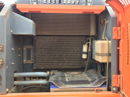 แสงฟ้าเต๊นท์รถ/// ขายรถแม็คโค HITACHI-ZX200 พร้อมทะเบียน ใช้งาน 8935 ช.ม ปี56 แสงฟ้าเต๊นท์รถ/// ขายรถแม็คโค HITACHI-ZX200 พร้อมทะเบียน ใช้งาน 8935 ช.ม ปี56