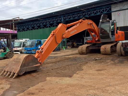 แสงฟ้าเต๊นท์รถ/// ขายรถแม็คโค HITACHI-ZX200 พร้อมทะเบียน ใช้งาน 8935 ช.ม ปี56 แสงฟ้าเต๊นท์รถ/// ขายรถแม็คโค HITACHI-ZX200 พร้อมทะเบียน ใช้งาน 8935 ช.ม ปี56