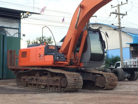 แสงฟ้าเต๊นท์รถ/// ขายรถแม็คโค HITACHI-ZX200 พร้อมทะเบียน ใช้งาน 8935 ช.ม ปี56 แสงฟ้าเต๊นท์รถ/// ขายรถแม็คโค HITACHI-ZX200 พร้อมทะเบียน ใช้งาน 8935 ช.ม ปี56