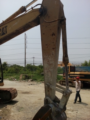 ขายยกหรือแยกขายCAT320LC 3 คันKOBELCO SK200-3 บูมยาว 1 คัน