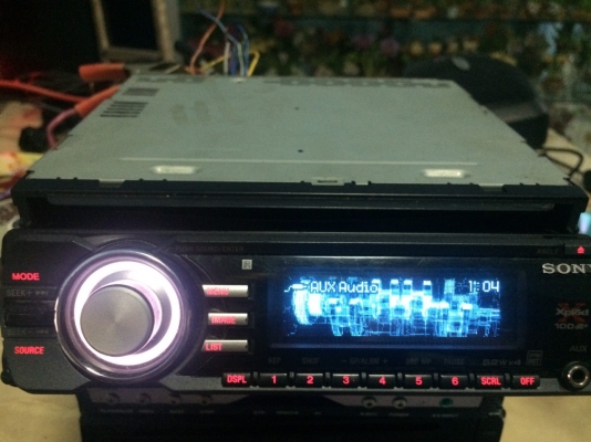 SONY CDX-GT71W รุ่นใหญ่ MP3-RW CD-RW FMคลื่นไทย AUX ปรีเอ้า3ชุด Bus Audio in1ชุด ไฟปุ่ม2สี หน้าจอไฟฟ้า ปรับระดับได้3ระดับ กราฟฟิกหน้าจอ สภาพสวย มือ2 อเมริกา