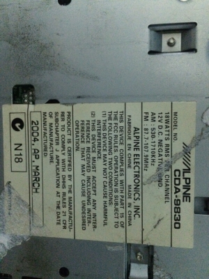 Alpine CDA-9830 รุ่นใหญ่ MP3-RW CD-RW FMคลื่นไทย หน้าจอไฟฟ้าปรับระดับได้3ระดับ ปรีเอ้า3ชุด คุมกล่องCD มือ อเมริกา