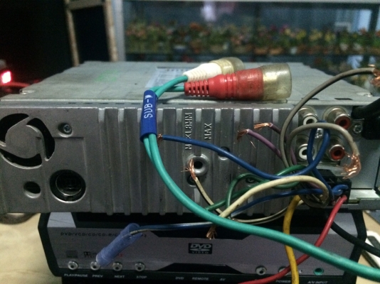 Alpine CDA-9830 รุ่นใหญ่ MP3-RW CD-RW FMคลื่นไทย หน้าจอไฟฟ้าปรับระดับได้3ระดับ ปรีเอ้า3ชุด คุมกล่องCD มือ อเมริกา