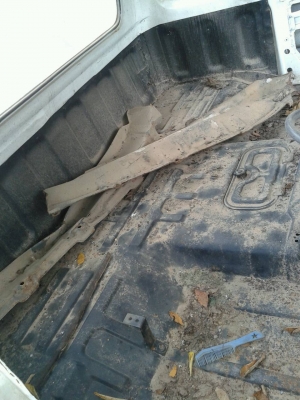 ขายหัวรถ hino kt สภาพสวยเก็บงานเรียบร้อยแล้วพร้อมยกขึ้นวางได้เลย