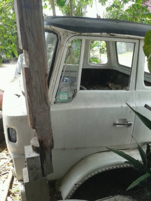 ขายหัวรถ hino kt สภาพสวยเก็บงานเรียบร้อยแล้วพร้อมยกขึ้นวางได้เลย