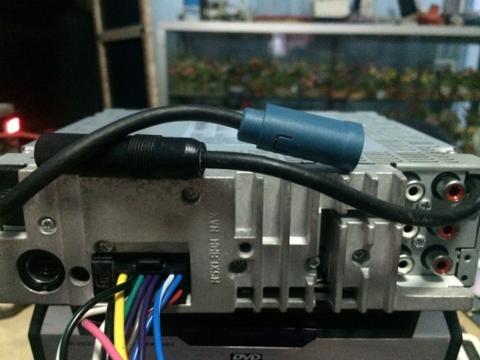 Alpine CDA-9856 รุ่นใหญ่ MP3-RW CD-RW FMคลื่นไทย IPODและAUXไม่มีสายต่อเป็นของที่ต้องซื้อเพิ่ม ปรีเอ้า3ชุด คุมกล่องCD สภาพสวย มีกล่องอุปกรณ์ครบ มือ2 อเมริกา