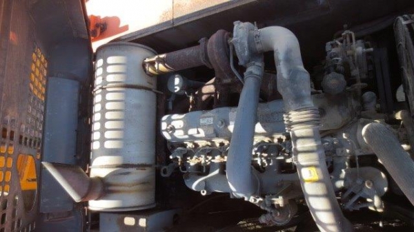 ขายค่ะ HITACHI EX200-5  ใบแทรค80 มีลายหัวกระแทก สภาพสวย นำเข้าโดยตรงจากญี่ปุ่นมีเอกสารรับรองการนำเข้า