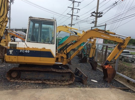 ขายKOMATSU PC40-6 เก่านอก รถสวยพร้อมใช้