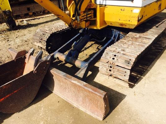 ขายKOMATSU PC40-6 เก่านอก รถสวยพร้อมใช้