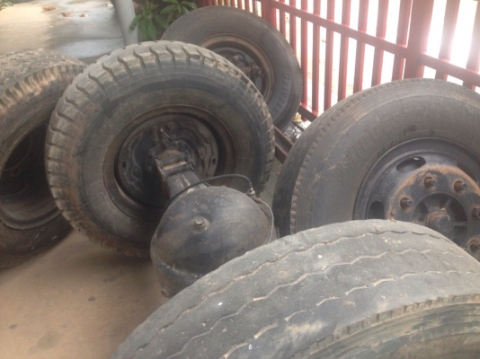 เฟืองท้ายพร้อมคานหน้างยาง 900 หกเส้นสภาพสวย