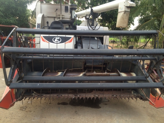 ขายรถเกี่ยวข้าว DC-95GM สภาพงามคับ เอกสารครบ รถพร้อมใช้งาน ราคาต่อรองได้อีก