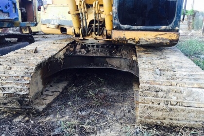 ขายCAT V2. เครื่องปั๊มดี รถพร้อมใช้งาน เอกสารเล่มทะเบียน