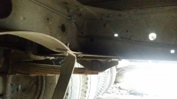 ISUZU-115.ปี37ตู้ทำความเย็น-ช่วงยาว5เมตร-สภาพสวยพร้อมใช้-ราคา-375,000-