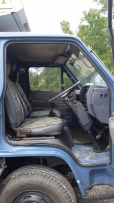 ISUZU-115.ปี37ตู้ทำความเย็น-ช่วงยาว5เมตร-สภาพสวยพร้อมใช้-ราคา-375,000-