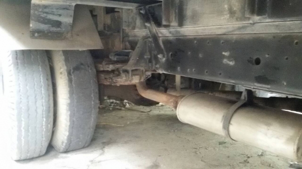 ISUZU-115.ปี37ตู้ทำความเย็น-ช่วงยาว5เมตร-สภาพสวยพร้อมใช้-ราคา-375,000-