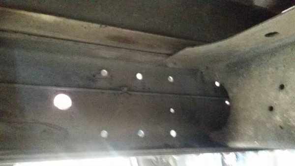 ISUZU-115.ปี37ตู้ทำความเย็น-ช่วงยาว5เมตร-สภาพสวยพร้อมใช้-ราคา-375,000-