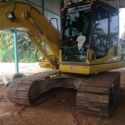 ขายดาวน์รถแบคโฮ KOMATSU  pc 130-8ทำงาน 5,&times;&times;&times;ชม. ราคา 380,000 ผ่อน  77,400&times;27 090-772-3710 090-772-3708