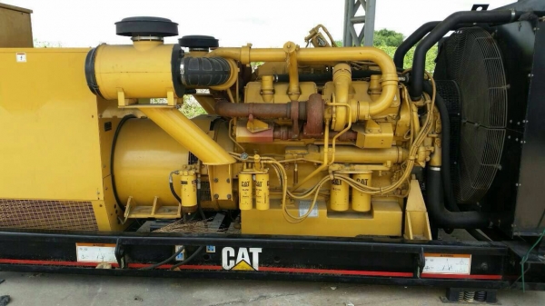 ขายเครื่องกำเนิดไฟฟ้า650KVAสภาพใหม่มากๆใช้40ชั่วโมง