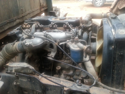 ขาย6ล้อ isuzu NPR115 เสี่ยสั่งลุยในตำนาน