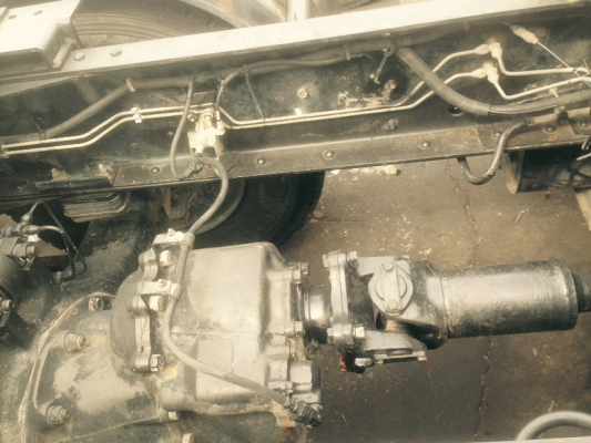 ขายรถหัวลากเครื่อง320แรง สภาพดีพร้อมใช้งาน