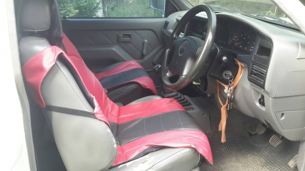 ดราก้อนอาย2500 จดทะเบียนปี43 สภาพสวย ดราก้อนอาย2500 จดทะเบียนปี43 สภาพสวย