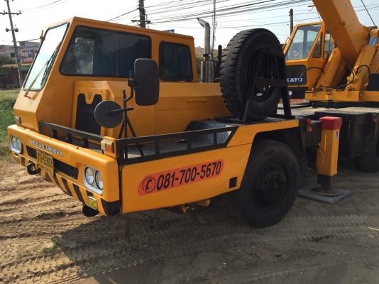 เครน kato 20 ton / เครื่อง Nissan Diesel