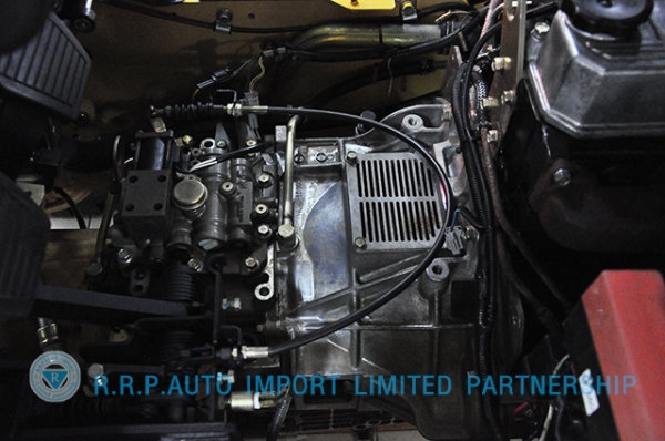 ขายรถโฟล์คลิฟท์มือสอง MITSUBISHI GRENDIA รุ่น FD30T  ราคา xxx,xxx บาท นำเข้าจากประเทศญี่ปุ่น 100\% ไม่เคยใช้งานในประเทศไทย