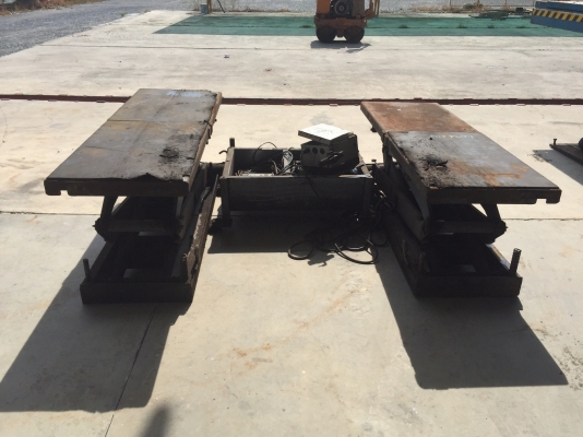 ขายลิฟท์ยกรถ Hitachi มือสองญี่ปุ่น ยกได้2.5ตัน