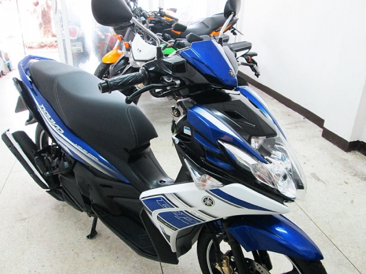 ขาย Nouvo SX ลาย GP Edition ตัว TOP ล้อแม็ก ปี 2014 ไมล์แท้ 7561 กม สภาพสวย เครื่องหัวฉีดประหยัดน้ำมัน แม็กสวยไม่คดไม่ดุ้ง มีกุญแจแท้ 2 ดอก สีน้ำเงิน ขาว ดำ ราคา 37900 บาท