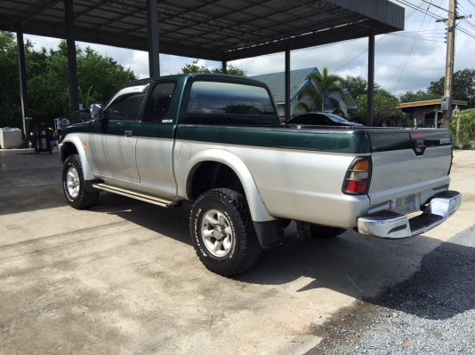 ขาย MITSUBISHI MEGA CAB 4WD 2,800 cc. ขาย MITSUBISHI MEGA CAB 4WD 2,800 cc.