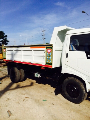 FC2w ดัมพ์ดิน ยาว 4 เมตร เครื่อง 120 แรงห้างแท้ รถสวยพร้อมใช้งานครับผม ราคาต่อรองได้ FC2w ดัมพ์ดิน ยาว 4 เมตร เครื่อง 120 แรงห้างแท้ รถสวยพร้อมใช้งานครับผม ราคาต่อรองได้