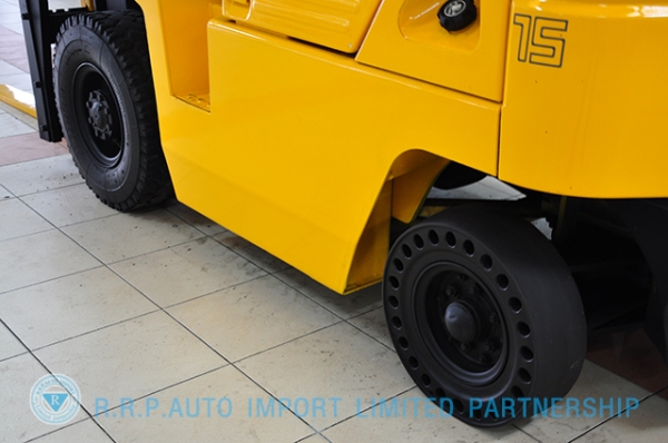 ขายรถโฟล์คลิฟท์มือสอง TCM  รุ่น FG15 ราคา 155,000 บาท นำเข้าจากประเทศญี่ปุ่น 100\% ไม่เคยใช้งานในไทย