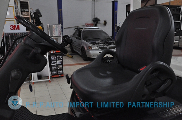 ขายรถโฟล์คลิฟท์มือสอง TCM รุ่น FHD25I3A  ราคา 445,000 บาท นำเข้าจากประเทศญี่ปุ่น 100\% ไม่เคยใช้งานในประเทศไทย