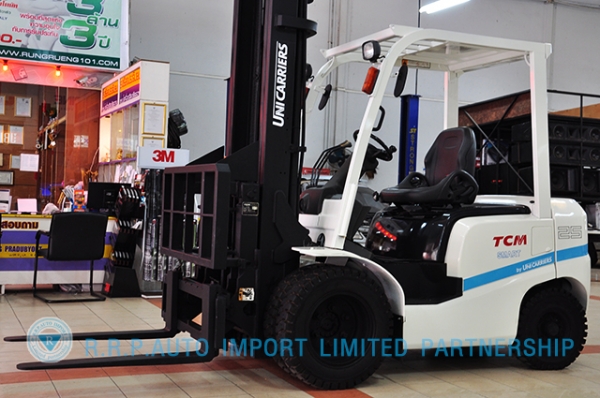 ขายรถโฟล์คลิฟท์มือสอง TCM รุ่น FHD25I3A  ราคา 445,000 บาท นำเข้าจากประเทศญี่ปุ่น 100\% ไม่เคยใช้งานในประเทศไทย