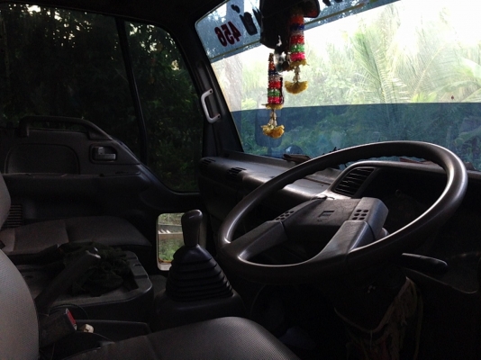 ขาย6ล้อ195 ดั้ม พร้อมใช้งาน ขาย6ล้อ195 ดั้ม พร้อมใช้งาน