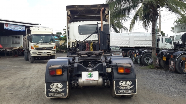 รถสิบล้อหัวลาก Isuzu 360 แรงม้า ปี 56 สภาพสวย พร้อมใช้งาน ทดลองขับได้ สนใจติดต่อ เอ็ม ที เจริญยนต์ ส รถสิบล้อหัวลาก Isuzu 360 แรงม้า ปี 56 สภาพสวย พร้อมใช้งาน ทดลองขับได้ สนใจติดต่อ เอ็ม ที เจริญยนต์ ส