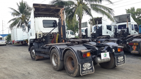 รถสิบล้อหัวลาก Isuzu 360 แรงม้า ปี 56 สภาพสวย พร้อมใช้งาน ทดลองขับได้ สนใจติดต่อ เอ็ม ที เจริญยนต์ ส