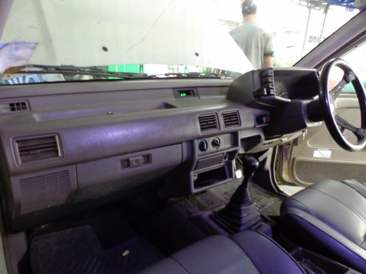 ขาย isuzu spacecab ปี95 มือ2 พวงมาลัยพาวเวอร์ แอร์เย็น ขาย110,000บาทโทร.0815818666ปรีชา