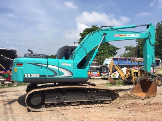 KOBELCO SK200-8 YN11 ชม. ทำงาน 8,761 เล่มทะเบียนครบ รถสวย ใช้งานดีมาก สนใจติดต่อ0890854790 KOBELCO SK200-8 YN11 ชม. ทำงาน 8,761 เล่มทะเบียนครบ รถสวย ใช้งานดีมาก สนใจติดต่อ0890854790